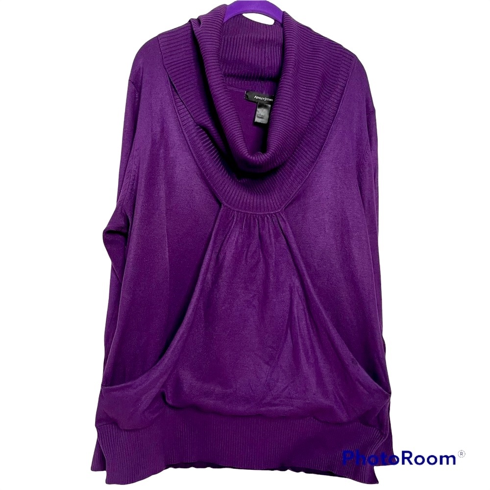 Avenue Cowl Neck Kangaroo Pocket Buttons Size 18/20